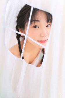 LISA疯马秀只剩腰链图片